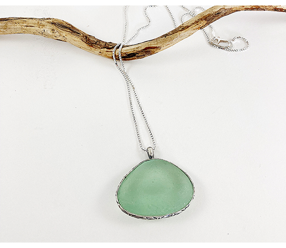 "California Sea Glass" necklace - Andi Clarke